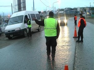 Varios vehículos decomisados en Ushuaia, Argentina, por operativos viales Varios vehículos decomisados en Ushuaia, Argentina, por operativos viales