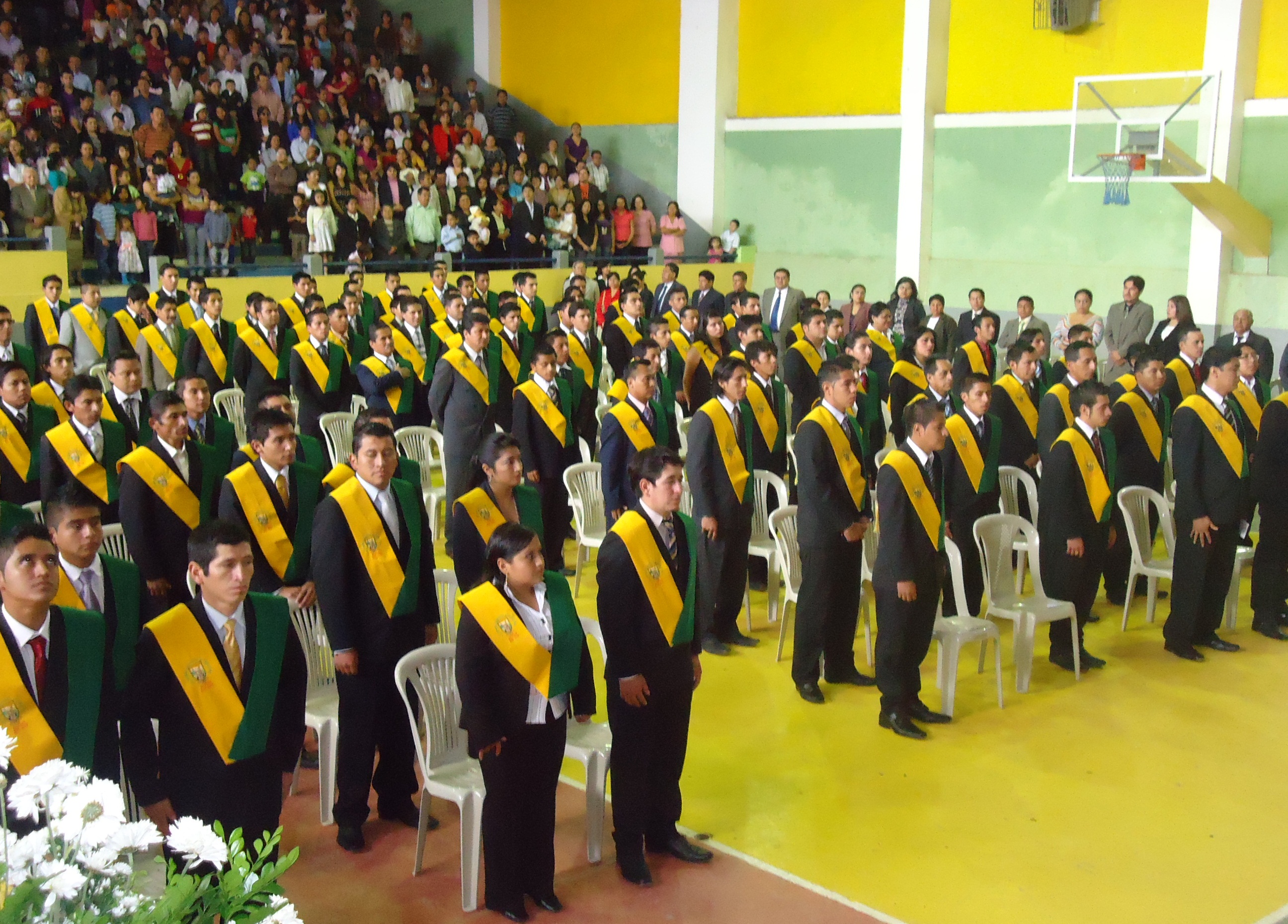 Ecuador convocó autoescuelas