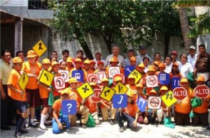 Brigada de educación vial en Feria Exposición de Santa Cruz, Bolivia