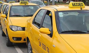 Lucha contra los taxis ilegales en Floridablanca