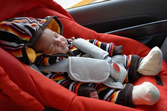 Tips para viajar con bebes en el automóvil