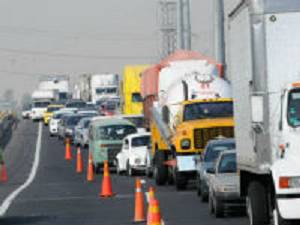 El caos vial ha sobrepasado a la policía en Oaxaca