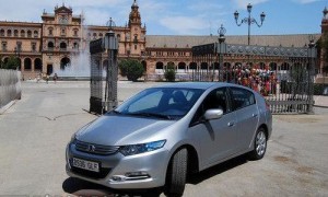 ¿Cómo puedo contratar un seguro de vehículo en Argentina?
