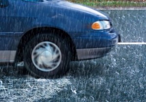 Consejos para conducir mientras llueve