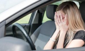 Nervios en el examen práctico de conducir: supéralos y aprueba