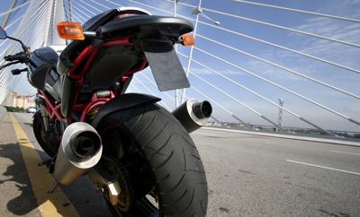 En Europa se podrí­a limitar la potencia de las motos a 100 cv