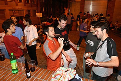 Los jóvenes conductores a favor de la tasa de alcohol 0 para los noveles