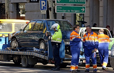 El problema de las grúas y la nueva ley de tráfico