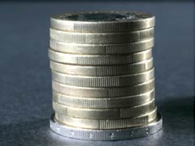 Permiso por un euro al dí­a posible solución a la crisis de las autoescuelas para APPA
