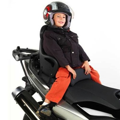 Givi S650, silla para que los niños viajen en scooter