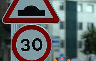 Pontevedra pionera en establecer el lí­mite de 30 km/h en todas sus calles